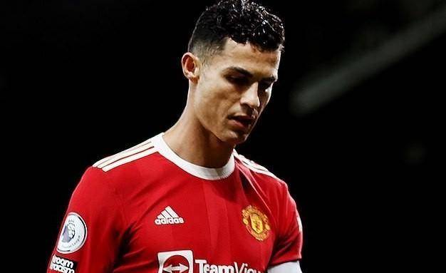 C罗离开曼联后的未来猜想，新挑战与新篇章的交织