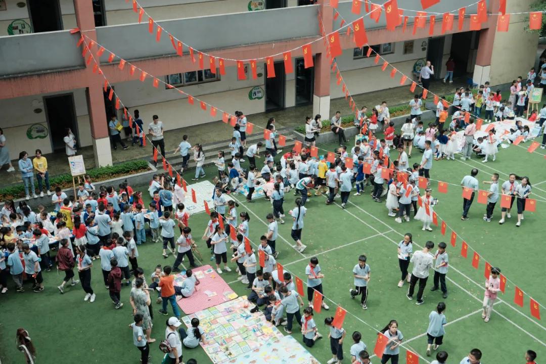 如何在琳琅满目的市场中挑选合适的羽毛球