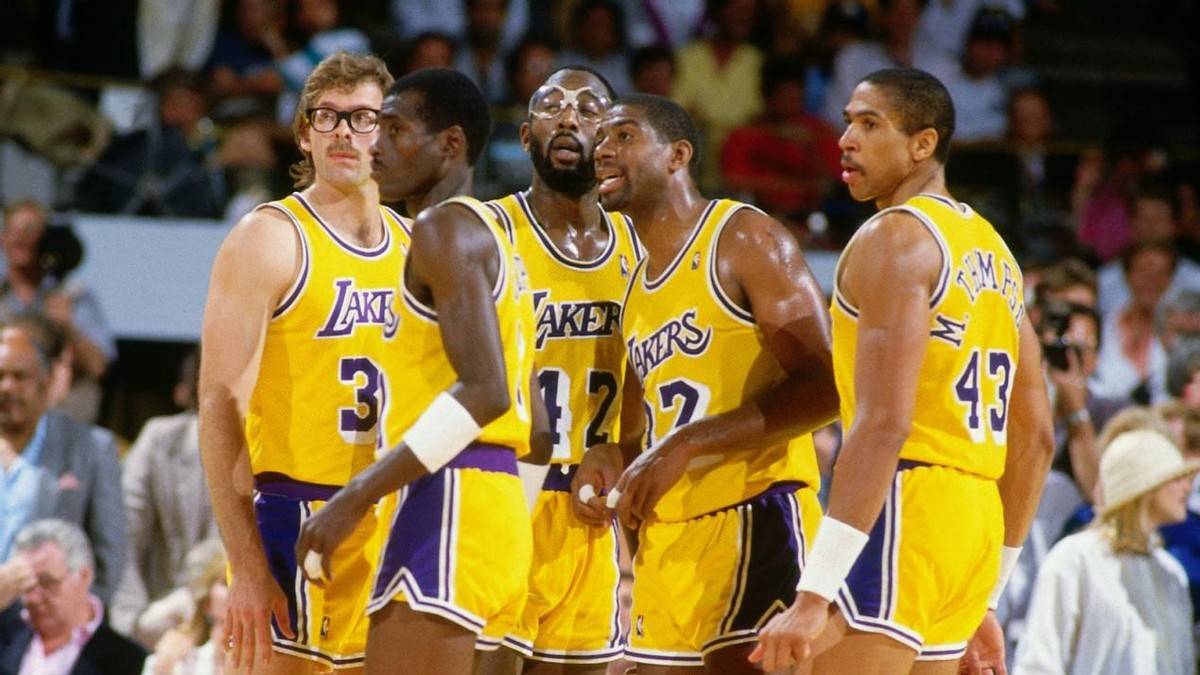 湖人队历史上的排名，荣耀与传奇的见证