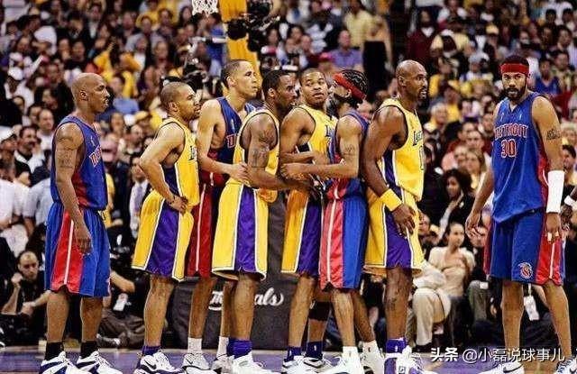 活塞的荣耀时刻，2004年总冠军的辉煌篇章