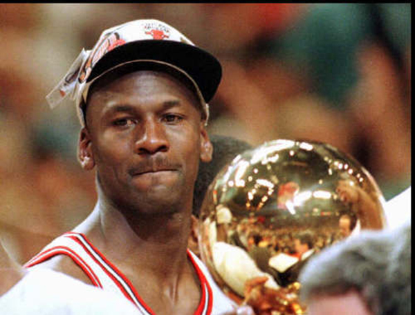 NBA最矮球员的非凡之旅，以小博大的篮球传奇