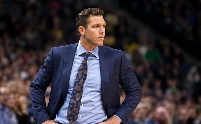 NBA新闻，勇士与火箭的最新动态