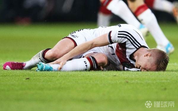 德国足球悲剧，一位年轻球员的陨落——对德国足球死人事件的深度剖析