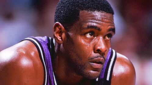 韦伯在NBA的传奇之旅，从Spider到篮球场上的空中飞人