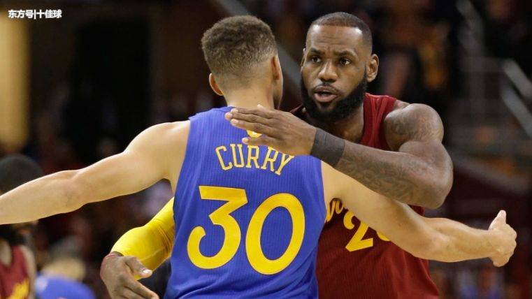 詹姆斯跨格林，NBA总决赛的经典一幕