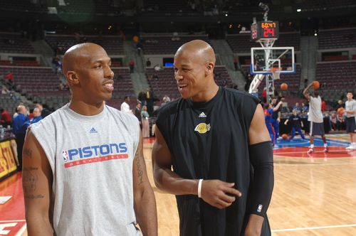 激情碰撞，2023年NBA常规赛——活塞对决勇士的精彩瞬间