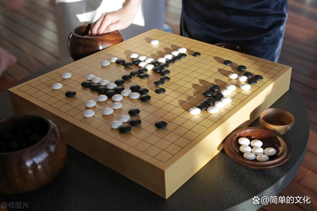 围棋，一门独特的艺术，还是一条就业的棋径？
