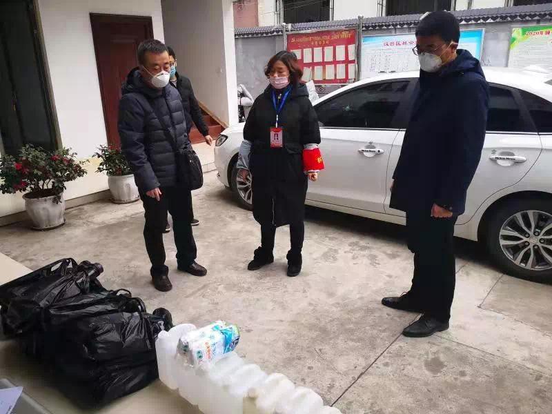定制汉中红酒灌装机的艺术，精准与创新的完美融合