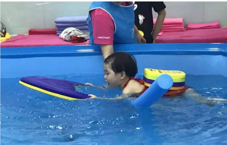 衡阳水中早教，为宝宝成长注入新活力