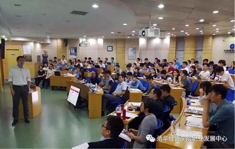 瑞士新能源小蚂蚁车型，绿色出行的未来使者